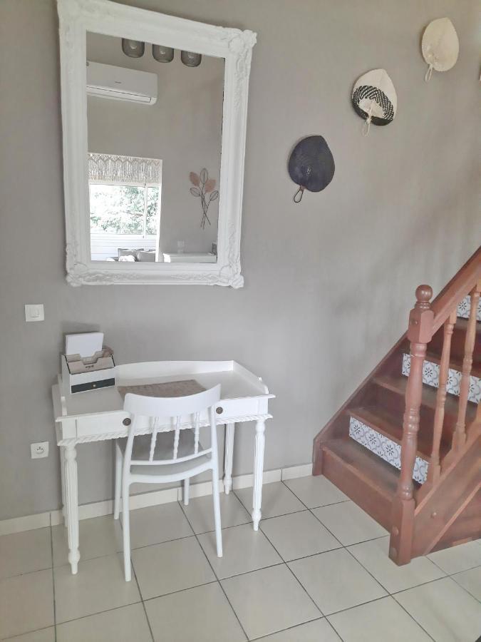 Le Quelea Une Case Creole De Charme Classee 4 Etoiles Y Etre C'Est Y Etre Bien Noël Extérieur photo